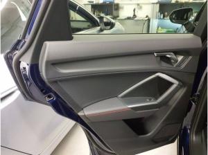 Audi Q3 SUV TFSI S tronic S line *AHK*360°-Kamera*