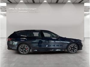 BMW i5 eDrive40 Touring M Sport AHK LiveCockpitProf **inkl. Winterräder**