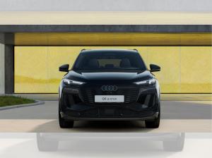 Audi Q6 e-tron Quattro, S-Line Interieur + Exterieur, Luftfederfahrwerk,  AHK, PanoDach, 21" Alu, Head-Up