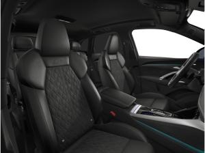 Audi Q5 Diesel. Sechs Zylinder. Keine Diskussion. - Für Sonderabnehmer