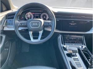 Audi Q8 55 TFSIe S line quattro Tiptronic HD-Matrix HuD Nachtsicht AHK