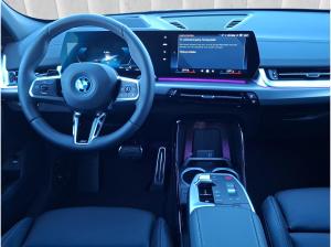 BMW iX2 xDrive30 inkl. WARTUNG