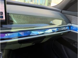 BMW i7 eDrive50 M SPORT+KRISTAL+KAMERA+ACC+ICONIC