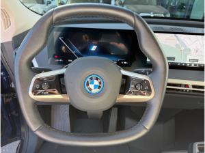 BMW ix iX xDrive40 LASER+KAMERA+LM20+NAV PROF