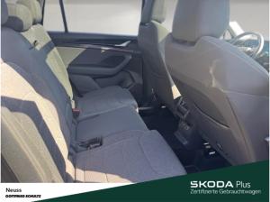 Skoda Kodiaq SELECTION TDI DSG 7-SITZE 4X4 PANORAMA AHK SITZHEIZUNG