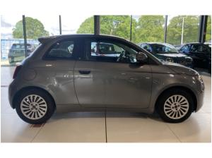 Fiat 500e e *Keyless Go *Apple Car Play *Tempomat