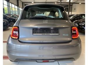 Fiat 500e e *Keyless Go *Apple Car Play *Tempomat