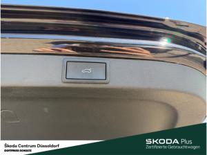Skoda Octavia Combi Tour 2.0 TDI 150 PS DSG Licht & Sicht Plus Panoramadach LED-Scheinwerfer