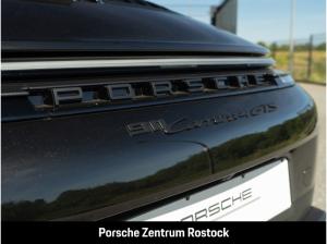 Porsche 992 911 Carrera 4 GTS