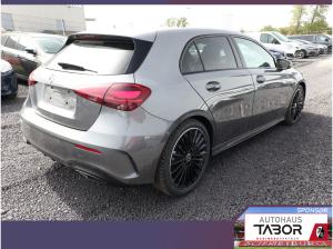 Mercedes-Benz A 200 AMG Line Adv+ Special Edition ACC SHZ 19Z