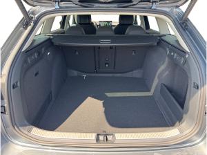 Skoda Superb Combi TDI DSG|AHK|el.HECK|NAVI|KAMERA|ACC