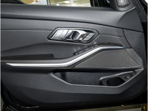 BMW M3 Competition xDrive Touring HuD+LED+RFK+DA+PA+Alarm+H/K+KZG+LHZ+Memory