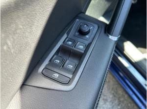 Volkswagen Touran GOAL 1.5 TSI -Navi LED Standhzg AHK ACC PDC ZV 7-Sitzer