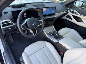BMW i4 xDrive40 M-Sport Merino Finanzierung ab 0,49%