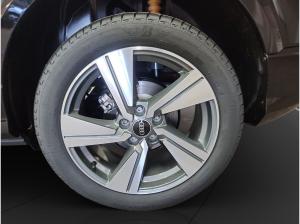 Audi Q2 35 TFSI S line AHK Matrix LM 18" Navi RFK