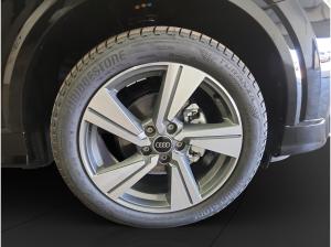 Audi Q2 35 TFSI S line AHK Matrix LM 18" Navi RFK