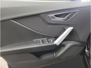 Audi Q2 35 TFSI S line AHK Matrix LM 18" Navi RFK