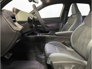 Audi Q3 e-hybrid S tronic Pano Matrix LM 20" Sonos HeadUp