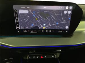 Audi Q3 e-hybrid S tronic Pano Matrix LM 20" Sonos HeadUp