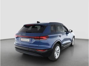 Audi Q6 e-tron Performance, Pano, B&O, Matrix, Luftfederung, 8-Fach bereift