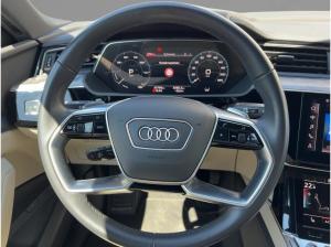 Audi e-tron advanced 50 quattro Matrix LED Pano