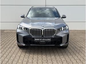 BMW X5 xDrive30d** Businesskundenaktion min 4. PKWs auf die Firma  zugelassen**