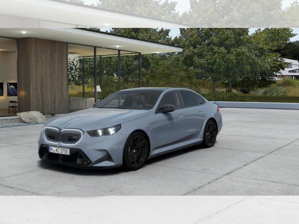 BMW M5 Limousine SOFORT VERFÜGBAR **Businesskundenaktion min 4 Fahrzeuge auf die Firma zugelassen***