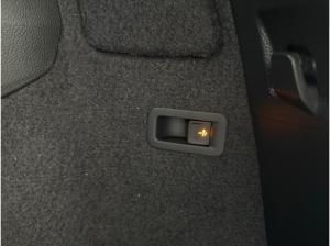 Skoda Karoq 2.0 TDI DSG Sportline *AHK*CANTON*PANO*VERSCHIEDENE FARBEN*