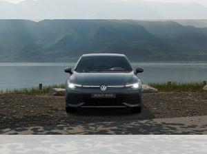 Volkswagen Golf VIII GTE 1.5 eHybrid DSG Matrix AHK Navi HuD ACC AreaView