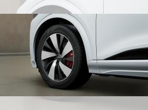 Audi Q6 e-tron S-Line Pano Leder Matrix 20" AHK Memory