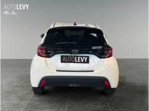 Toyota Yaris - 1.5 l Hybrid +nur Pflege + Medizin-sofort