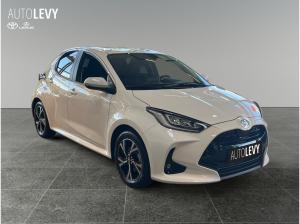 Toyota Yaris - 1.5 l Hybrid +nur Pflege + Medizin-sofort