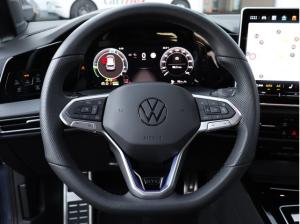 Volkswagen Golf VIII GTE eHybrid 18Zoll BlackStyle IQ-Light Navi SideAssist ACC