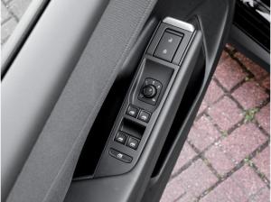 Volkswagen T-Roc Life 1.5 l eTSI OPF 7-Gang-Doppelkupplungsgetriebe DSG Sofort Verfügbar!