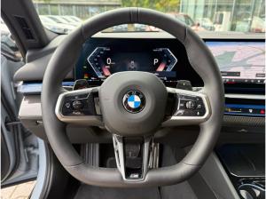 BMW 520 d Touring M Sport //HUD Standheizung AHK