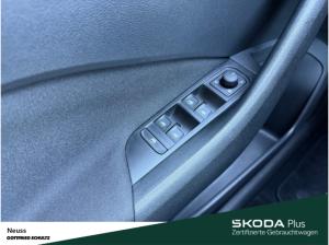 Skoda Kamiq SELECTION TSI SMART-LINK EINPARKHILFE SITZHEIZUNG LED
