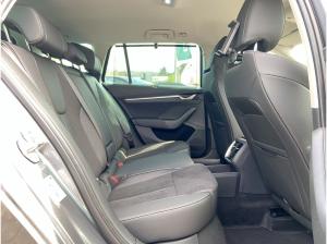 Skoda Octavia Combi Tour 2.0 TDI DSG *AHK*SHZ*KAMERA*
