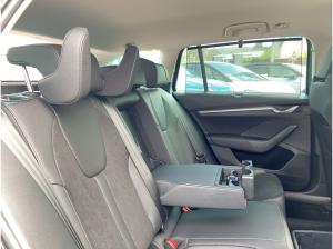 Skoda Octavia Combi Tour 2.0 TDI DSG *AHK*SHZ*KAMERA*