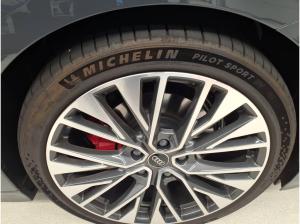 Audi A6 e-tron Avant, S line Interieur, 21 Zoll, Matrix, Luftfederung, 8-Fach bereift
