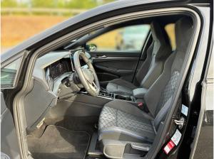 Volkswagen Golf Variant R-Line 1.5 eTSI DSG / CarPlay, LED