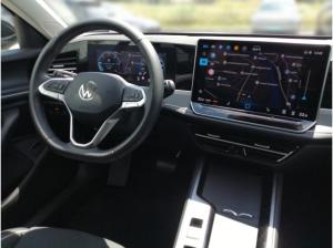Volkswagen Passat Elegance 2.0 TDI DSG / Navi, Matrix, ACC