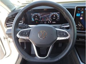 Volkswagen Passat Elegance 2.0 TDI DSG / Navi, Matrix, ACC