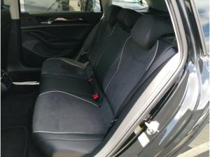Volkswagen Passat Elegance 2.0 TDI DSG / Navi, Matrix, ACC