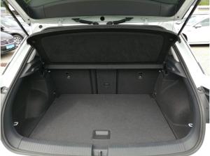Volkswagen T-Roc Style 1.5 TSI DSG/ CarPlay, ParkAssi, LED+