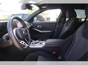 BMW 330 i xDrive Touring M-Sport/360°/ACC/Head-Up/Pano./HiFi/Active Protection