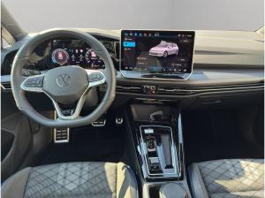 Volkswagen Golf VIII 2.0 TDI DSG R line / SOFORT VERFÜGBAR !