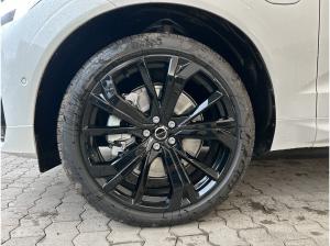 Volvo XC60 Plus Black Edition T8 Plug-In Hybrid AWD