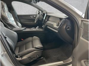 Volvo XC60 Plus Black Edition T8 Plug-In Hybrid AWD