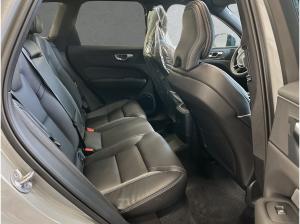 Volvo XC60 Plus Black Edition T8 Plug-In Hybrid AWD