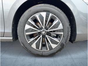 Skoda Superb Combi Selection 2.0l TDI DSG NAVI/ACC/AHK